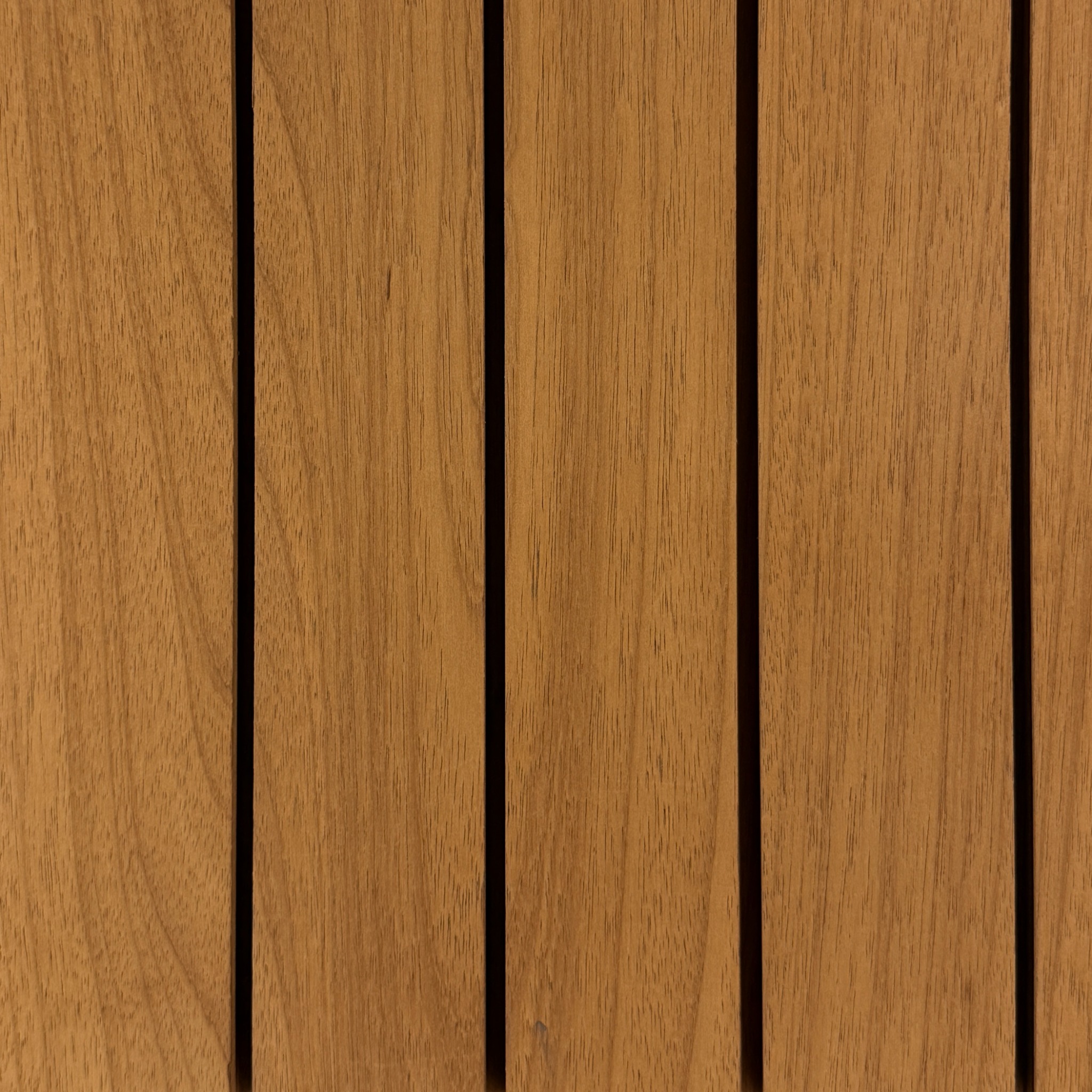 Крупный план профиля Noire Wood с открытыми швами